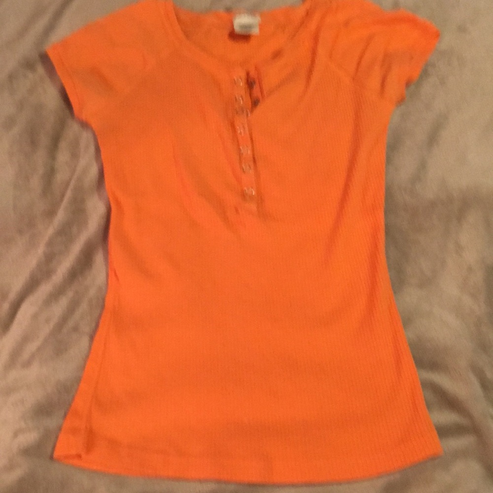 Orange top